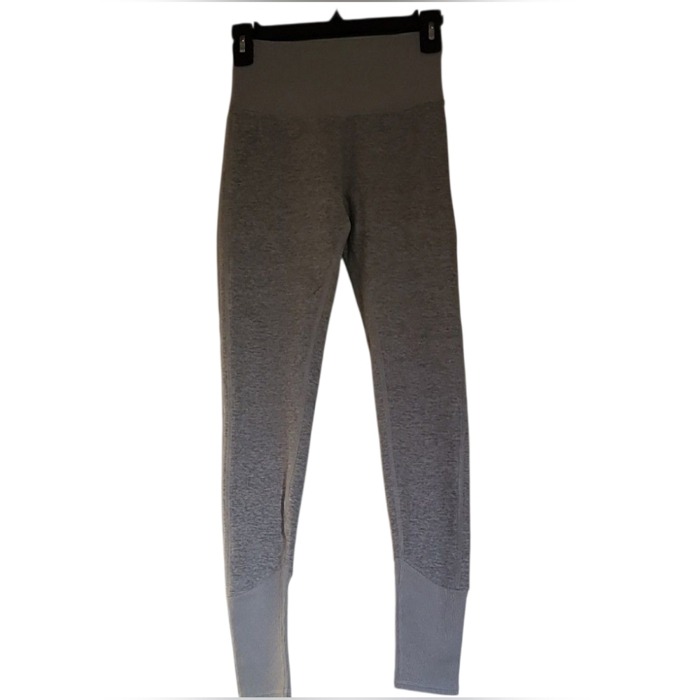 ALO | GRAY LEGGINGS SOFT SIZE SMALL